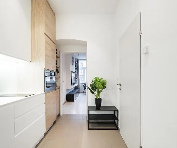 Zeus Design Apartment