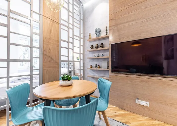 Apartment Zeus Design